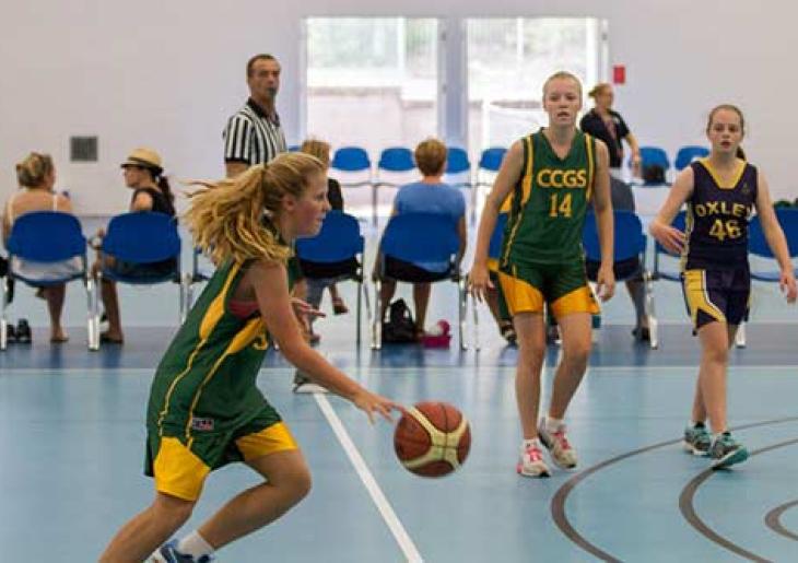 girls-playing-basketball